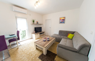 City-Park-Apartment-Hit-Booker-10