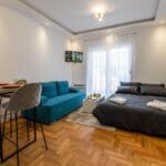 Apartment Tesoro - Hit Booker