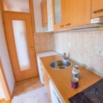 Sweet Dreams Apartment - Hit Booker - Kitchen