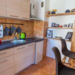 Studio Apartment Zebra - Hit Booker