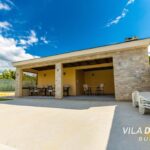 Villa Deluxe Buna - Hit Booker