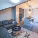 Maxim Apartments - Hit Booker