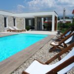 Holiday Home Lara - Hit Booker