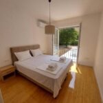 Villa Blanc - with Buna Riverside - Hit Booker