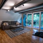 Cozy Love Nest - Hit Booker