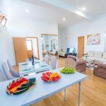 Villa Selak - Hit Booker